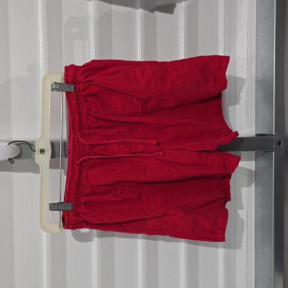Basic Editions Red Shorts Size Small - image 2